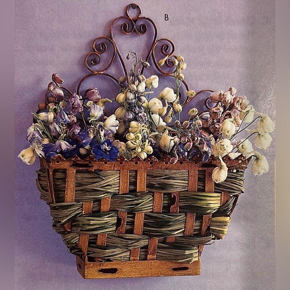BNIB Southern Living at Home Franciscan Basket